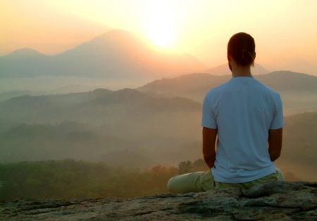 Osservare il respiro: come fare meditazione, svuotare le mente e aumentare  il benessere
