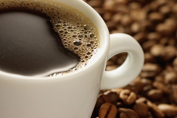 Caffè, berne molto protegge intestino